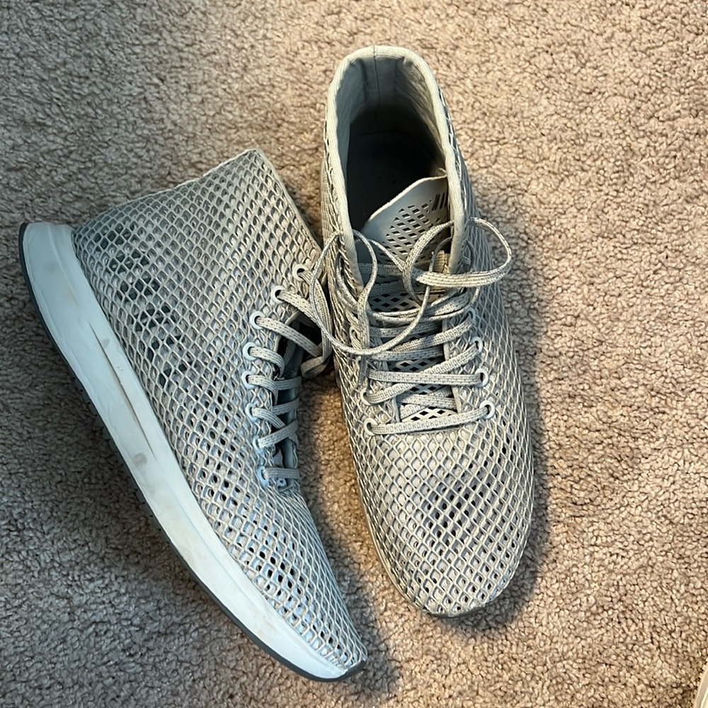 Nobull hi top grey
